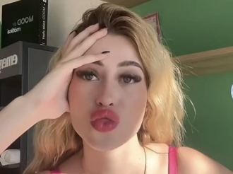La Puso Su Empleada